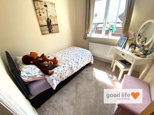 Photo 16- click for photo gallery